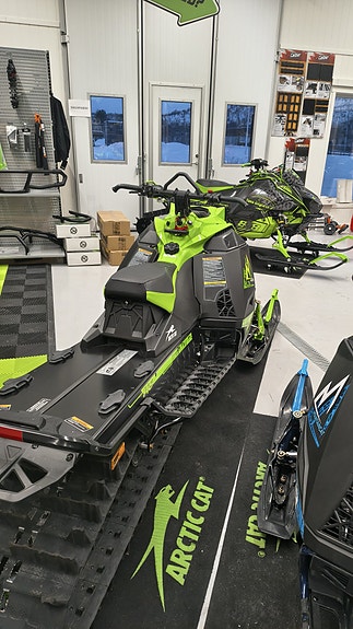 Arctic-cat M 858 146 SNO PRO GRN 2 of 9