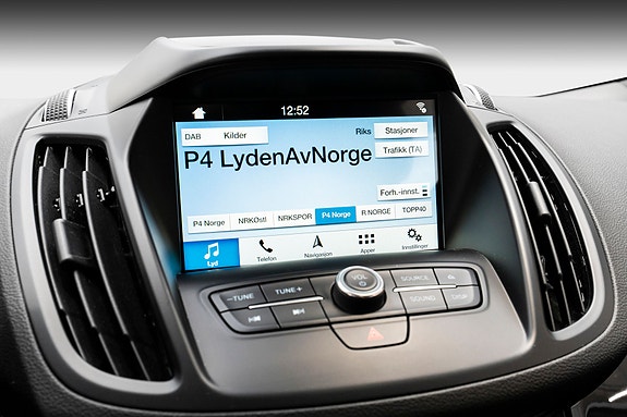 Ford Kuga 17 of 28