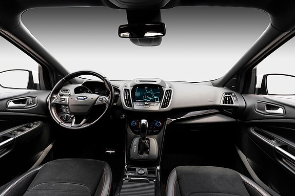 Ford Kuga 24 of 28