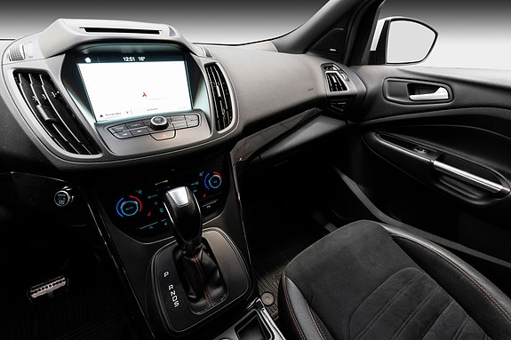 Ford Kuga 13 of 28