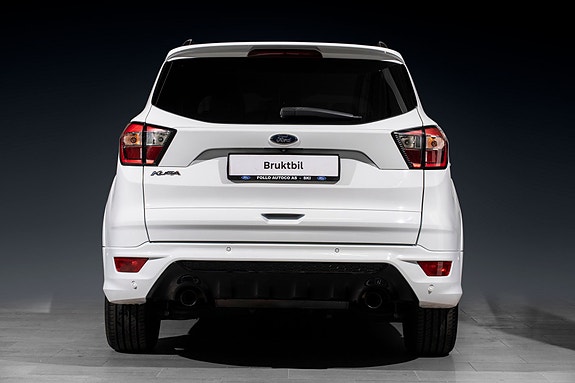 Ford Kuga 8 of 28
