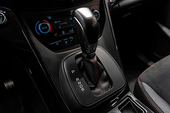 Ford Kuga 14 of 28
