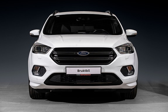 Ford Kuga 3 of 28