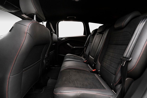 Ford Kuga 22 of 28