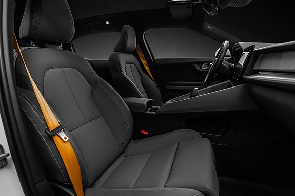 Polestar 2 13 of 30