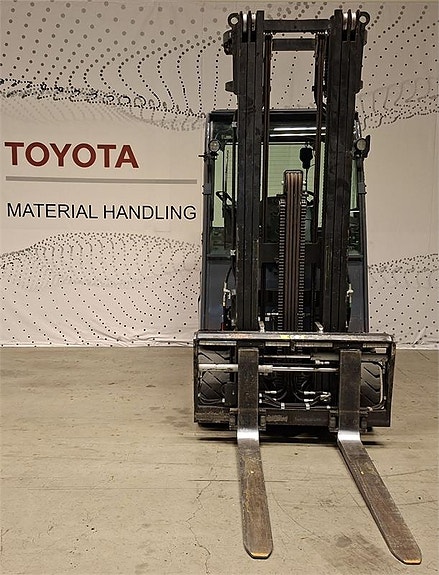 Toyota 9FBMK30T 3 of 4