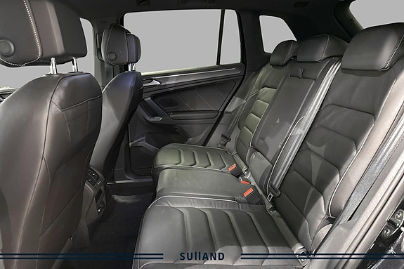 Volkswagen Tiguan 16 of 28
