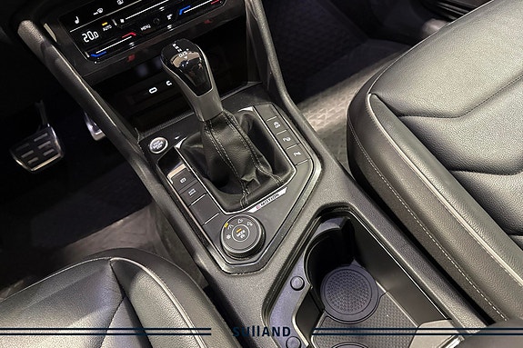Volkswagen Tiguan 15 of 28