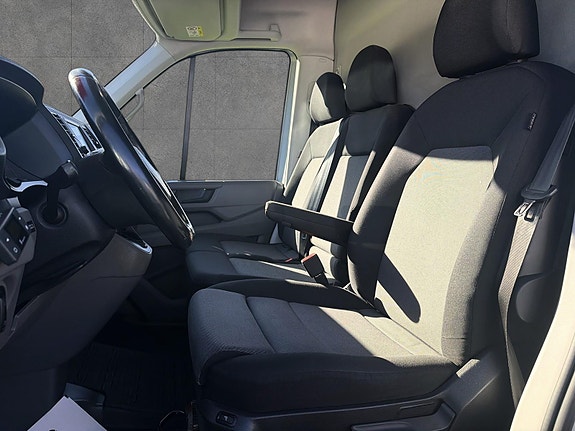 Volkswagen Crafter 9 of 19