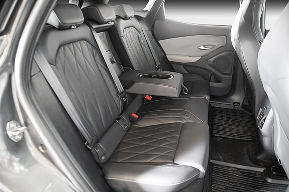 Ford Explorer 22 of 29