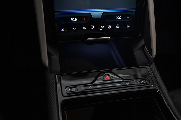 Ford Explorer 18 of 29