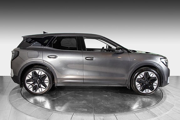 Ford Explorer 9 of 29