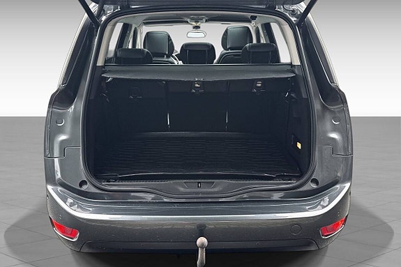 Citroen Grand C4 Picasso 28 of 29