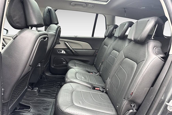 Citroen Grand C4 Picasso 10 of 29