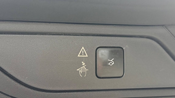 Citroen Grand C4 Picasso 29 of 29