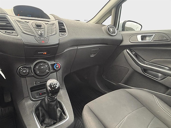 Ford Fiesta 10 of 10