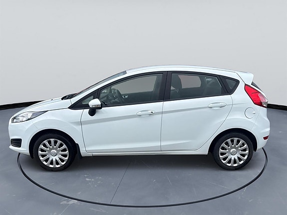 Ford Fiesta 2 of 10