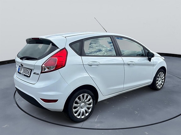 Ford Fiesta 5 of 10