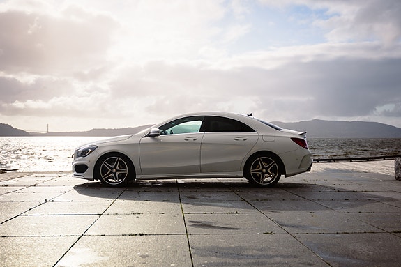 Mercedes-Benz CLA200 6 of 15