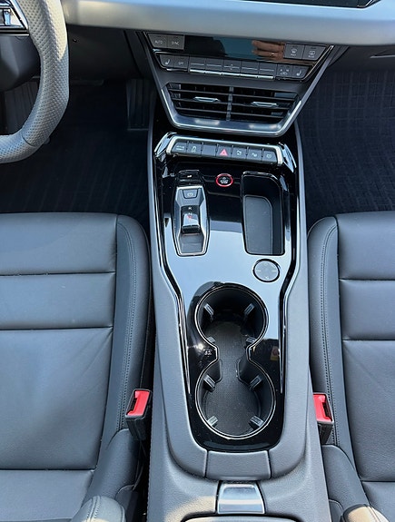 Audi e-tron GT 10 of 29