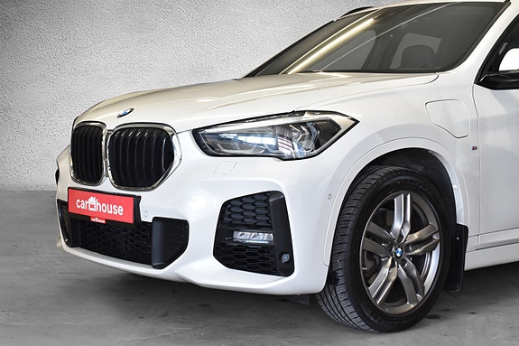 BMW X1 2 of 24