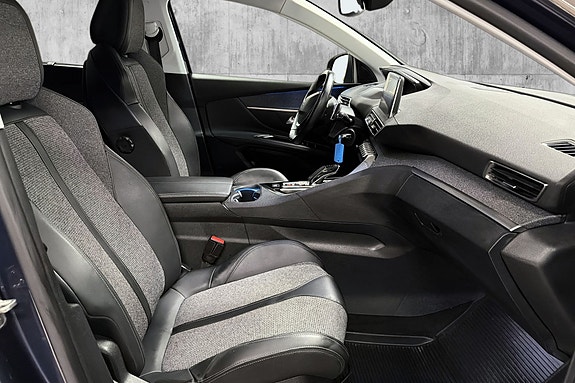 Peugeot 5008 15 of 25