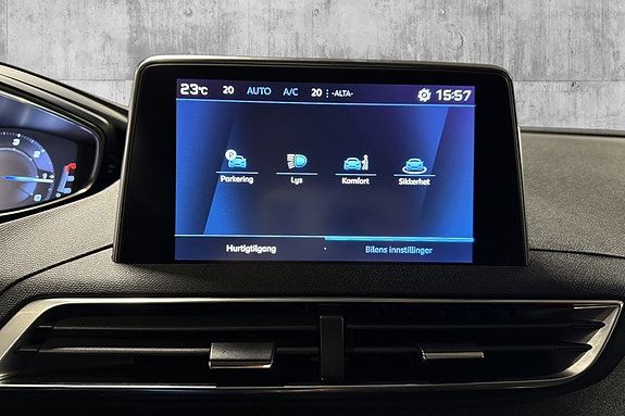 Peugeot 5008 19 of 25