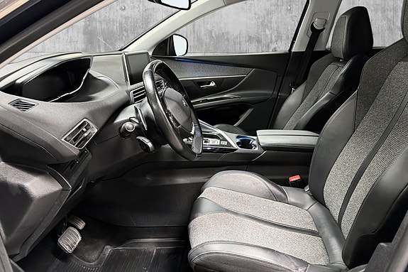 Peugeot 5008 12 of 25