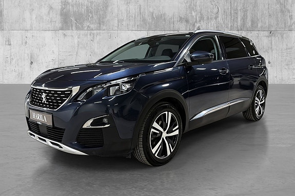 Peugeot 5008 2 of 25