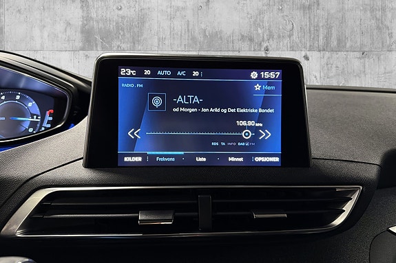 Peugeot 5008 18 of 25