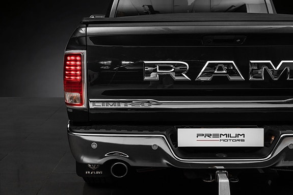 Dodge RAM 1500 10 of 30