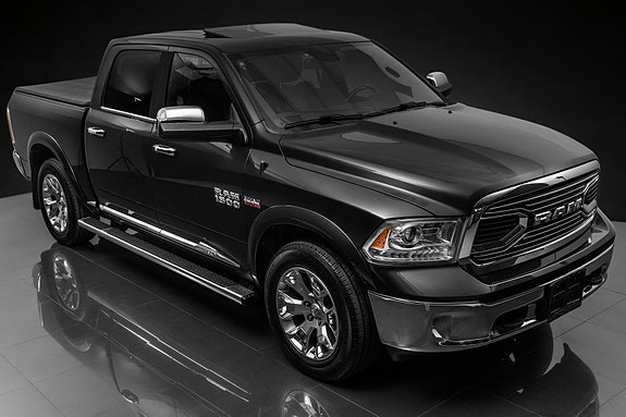 Dodge RAM 1500 2 of 30