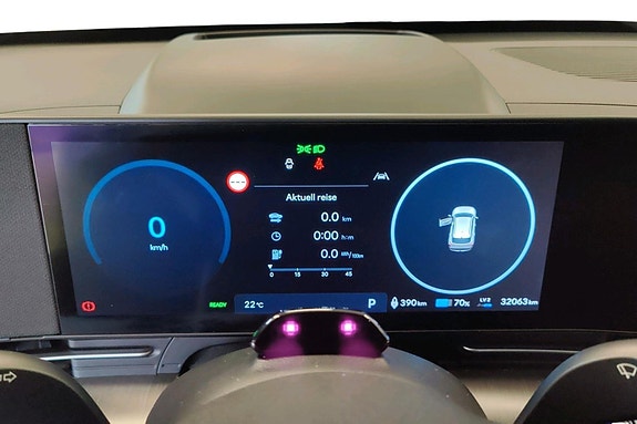Hyundai Kona 16 of 24