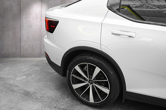 Polestar 2 13 of 30