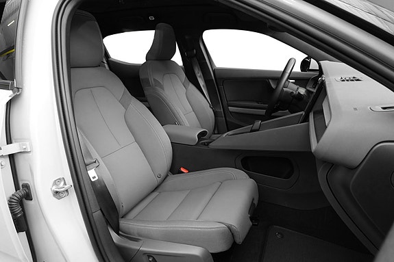 Polestar 2 30 of 30