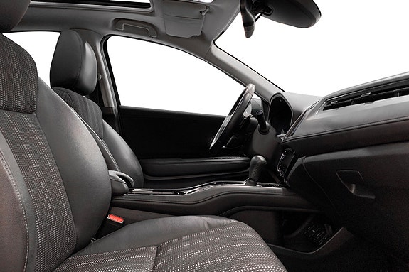 Honda HR-V 11 of 17