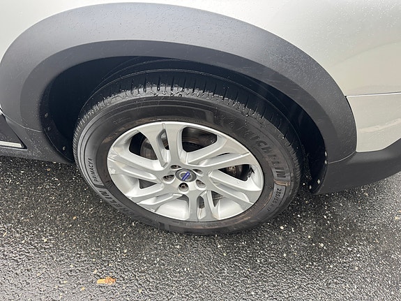 Volvo XC70 4 of 15