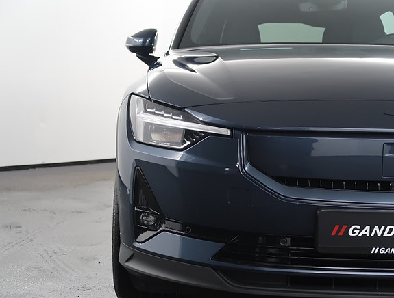 Polestar 2 3 of 30
