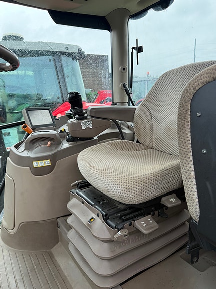 John Deere 6125R 9 of 11