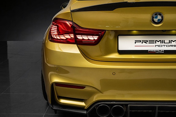 BMW M4 11 of 30