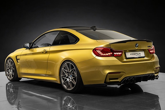BMW M4 8 of 30