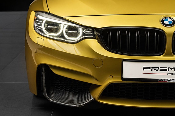 BMW M4 6 of 30
