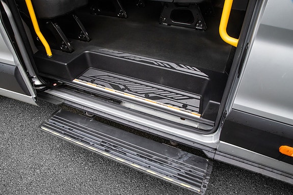 Ford Transit 15 of 23
