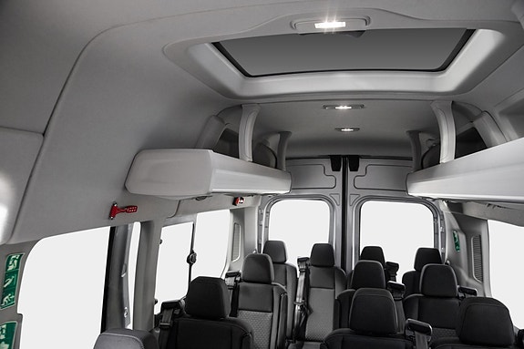 Ford Transit 19 of 23