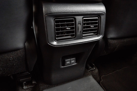 Toyota RAV4 29 of 30
