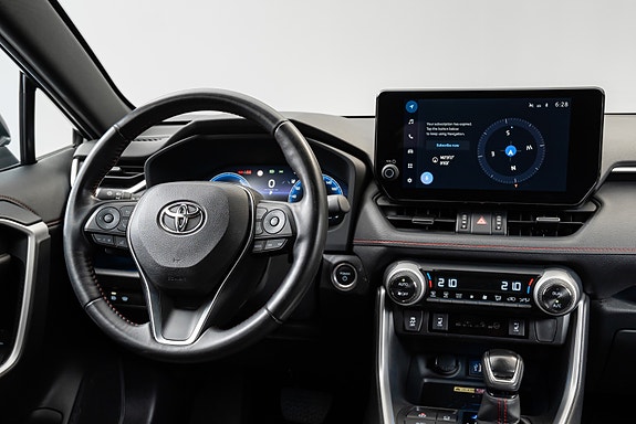 Toyota RAV4 20 of 30