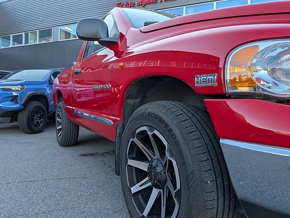 Dodge RAM 1500 20 of 30