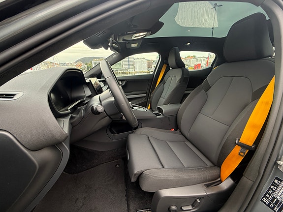Polestar 2 12 of 23