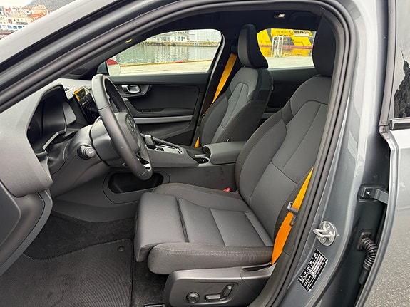 Polestar 2 13 of 23