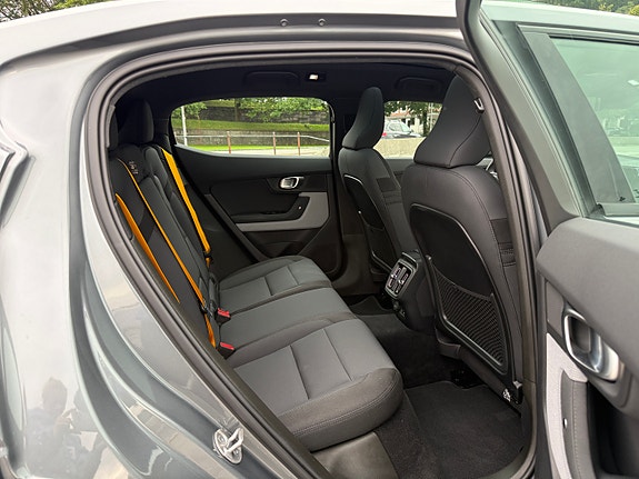 Polestar 2 16 of 23